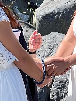 Handfasting marriage